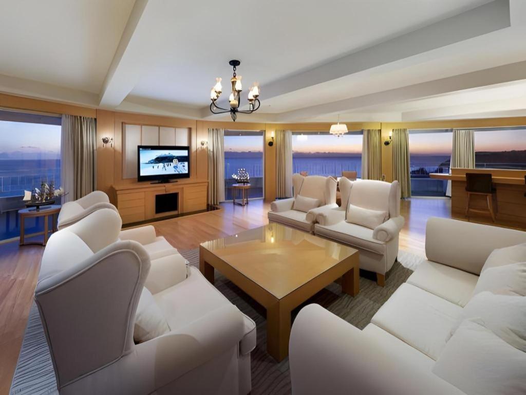 Sun Cruise Resort And Yacht Kosong-dong Exterior foto