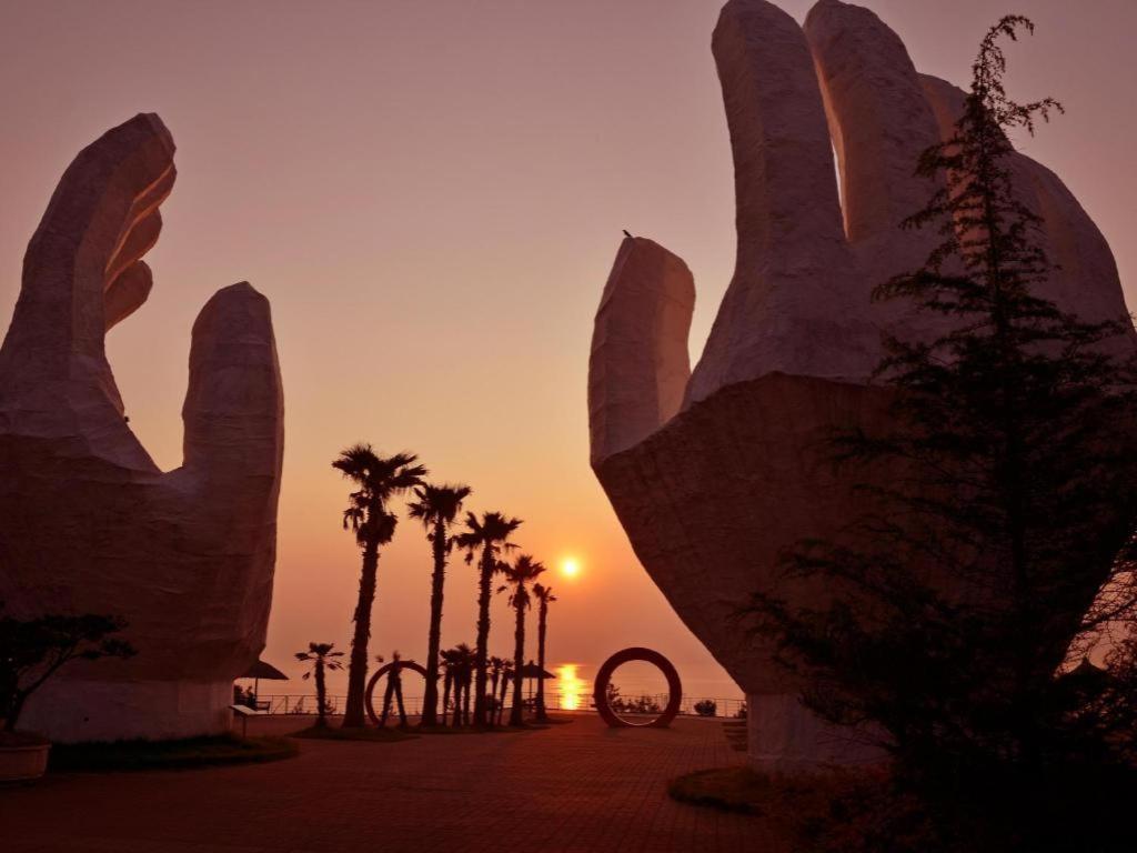 Sun Cruise Resort And Yacht Kosong-dong Exterior foto