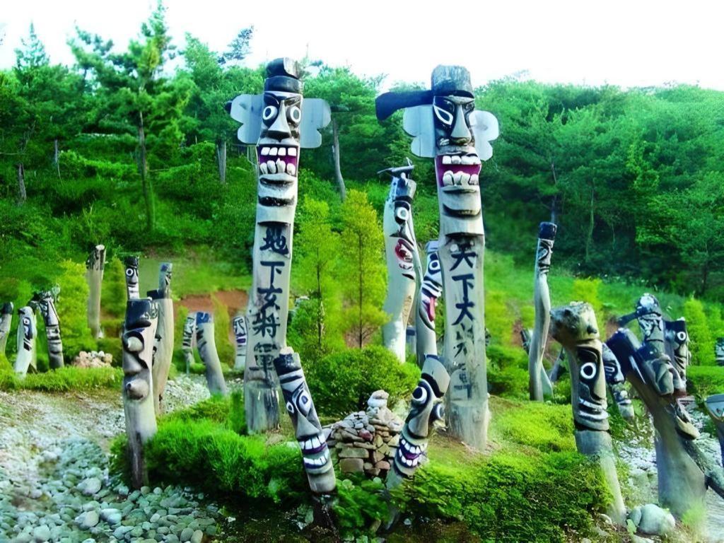 Sun Cruise Resort And Yacht Kosong-dong Exterior foto