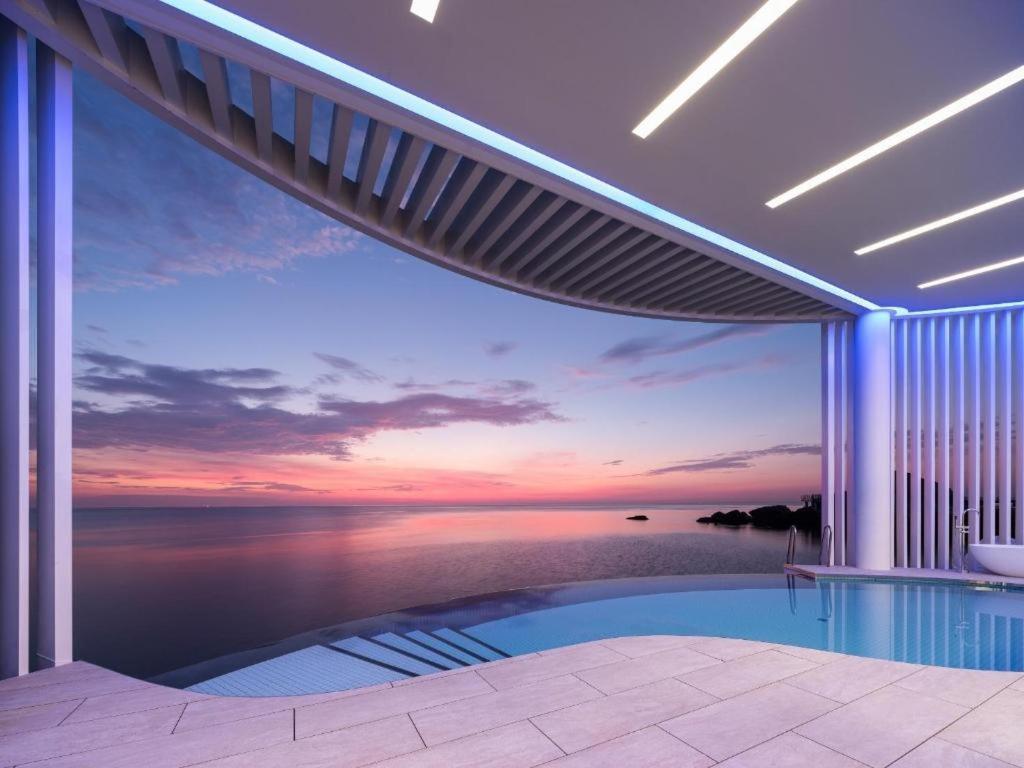 Sun Cruise Resort And Yacht Kosong-dong Exterior foto
